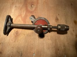 Handbohrmaschine mit Getriebe, antike Werkstatt, swissmade