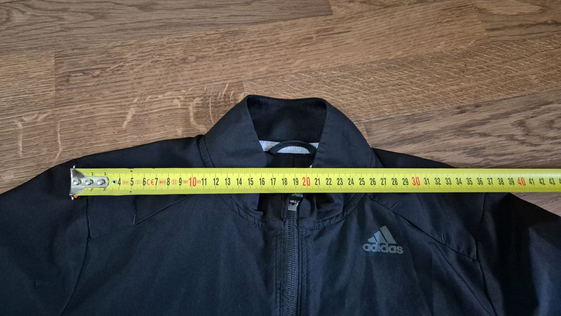 Adidas Jacken: Adidas black light running jacket size S – Gebraucht aus Zürich von monadiederich 4