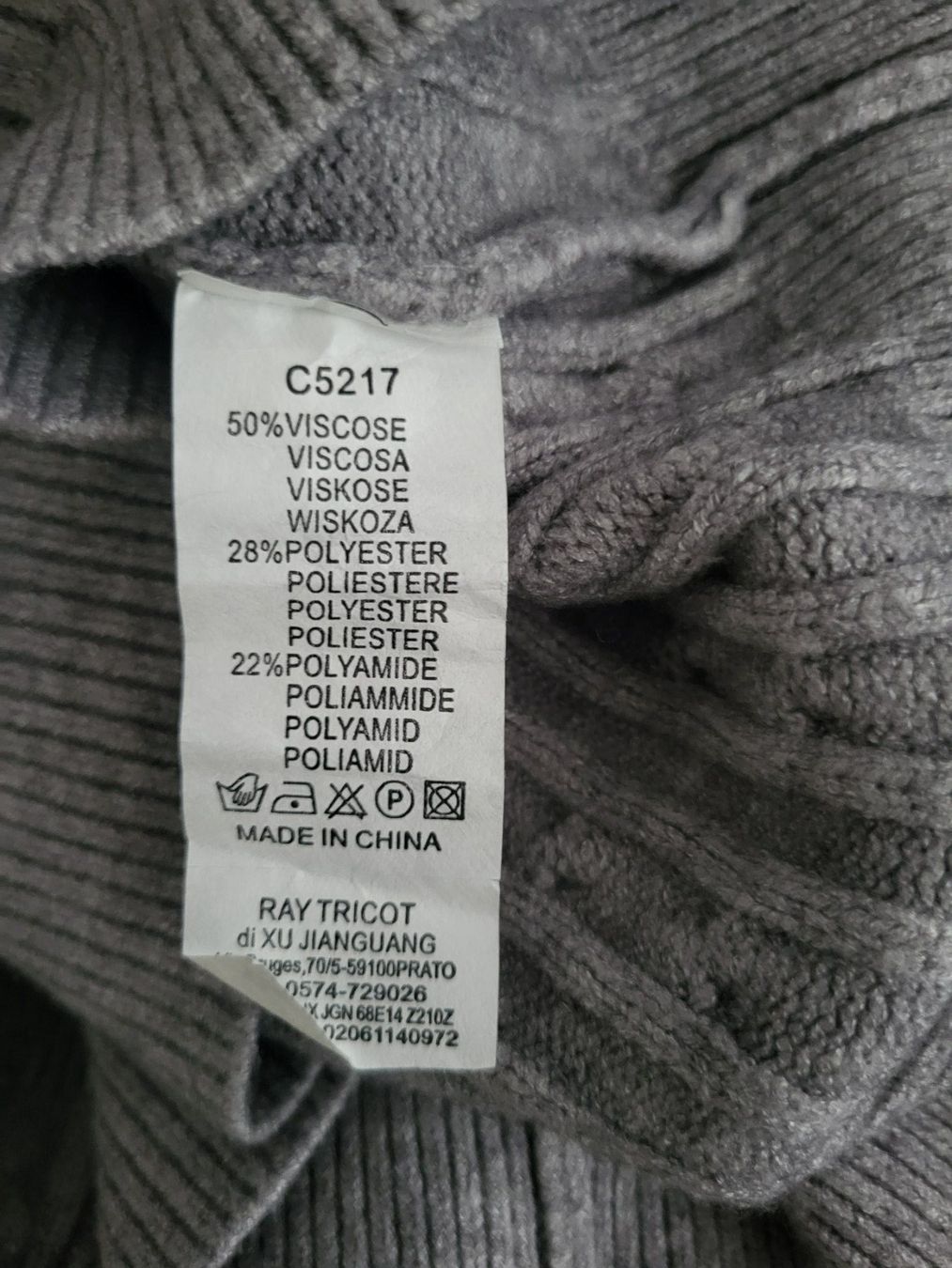 Maglioni & Felpe: Damen Pullover grau mit Perlen Zopfmuster one Size – Usato da Grüsch venduto da Marianna05 3