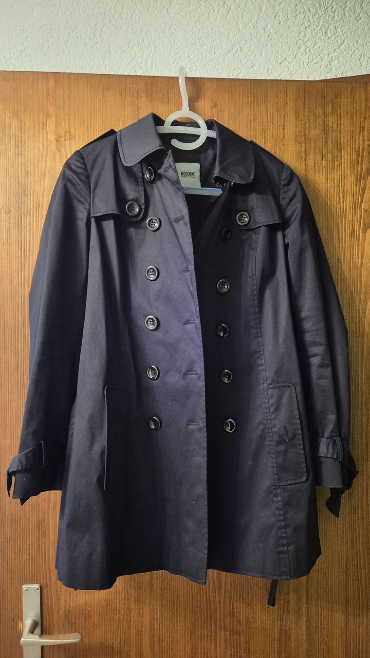 Moschino Cappotti: Moschino Trenchcoat – Nuovo (secondo la descrizione) da Schöftland venduto da kosi86