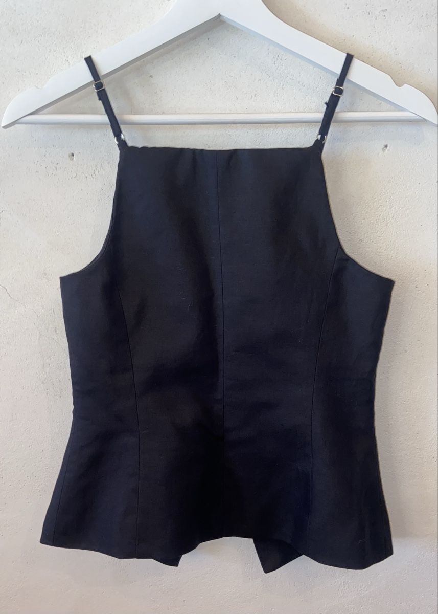Bershka Tops: Top BERSHKA – Neu (gemäss Beschreibung) aus Romainmôtier von jea_n99k 2