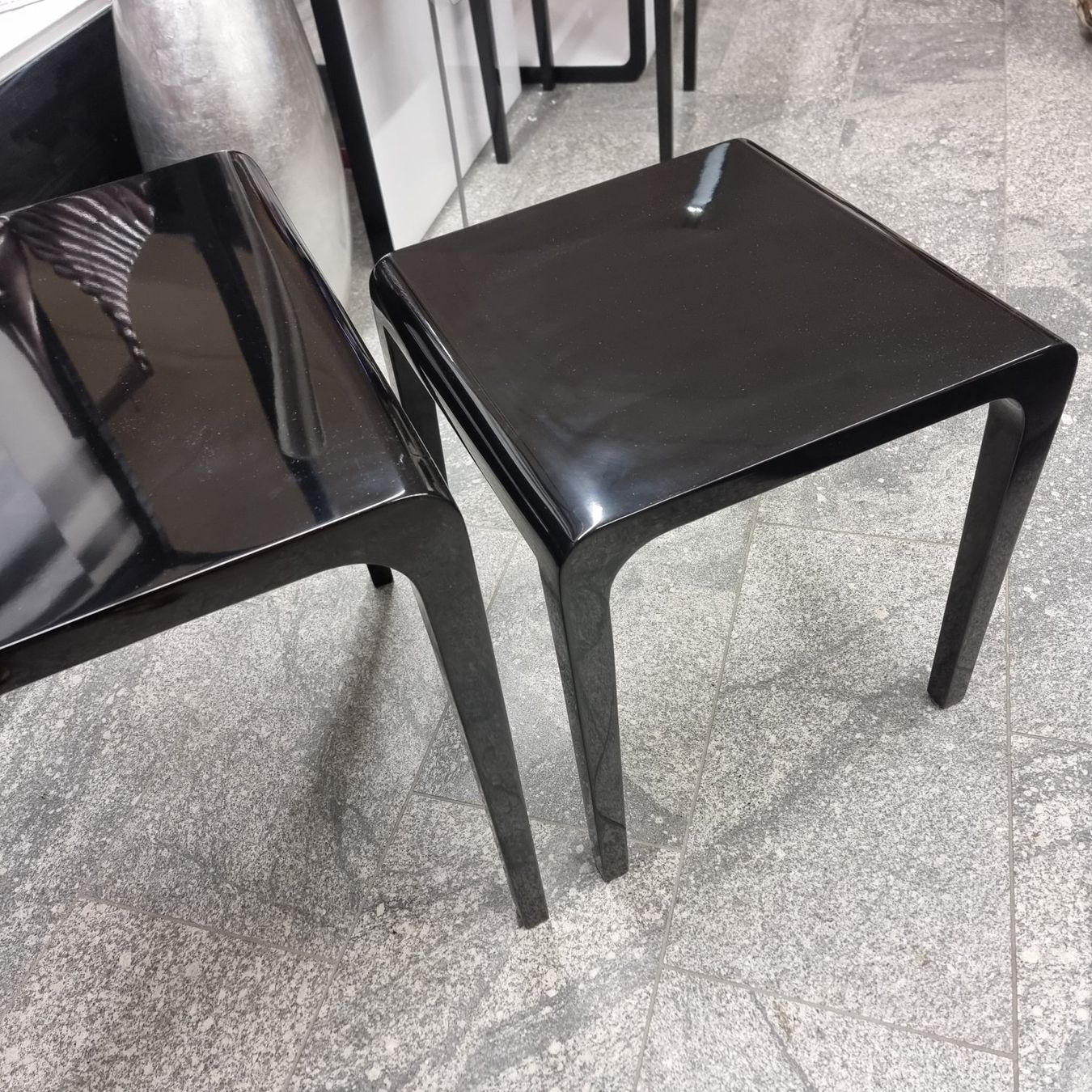Tavoli: Satztische  (1 Set à 2) – Nuovo e nell'imballaggio originale da Wetzikon ZH venduto da Alpari 3