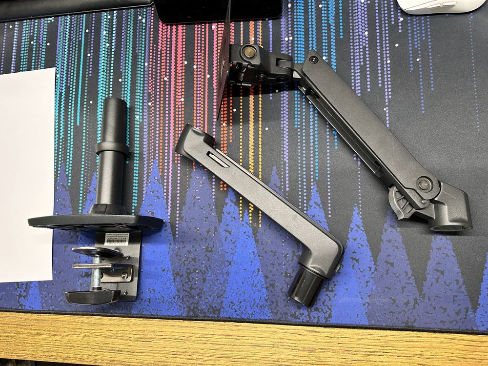 Ergotron Grommet Mount For LX Single And Dual-Direct Arms