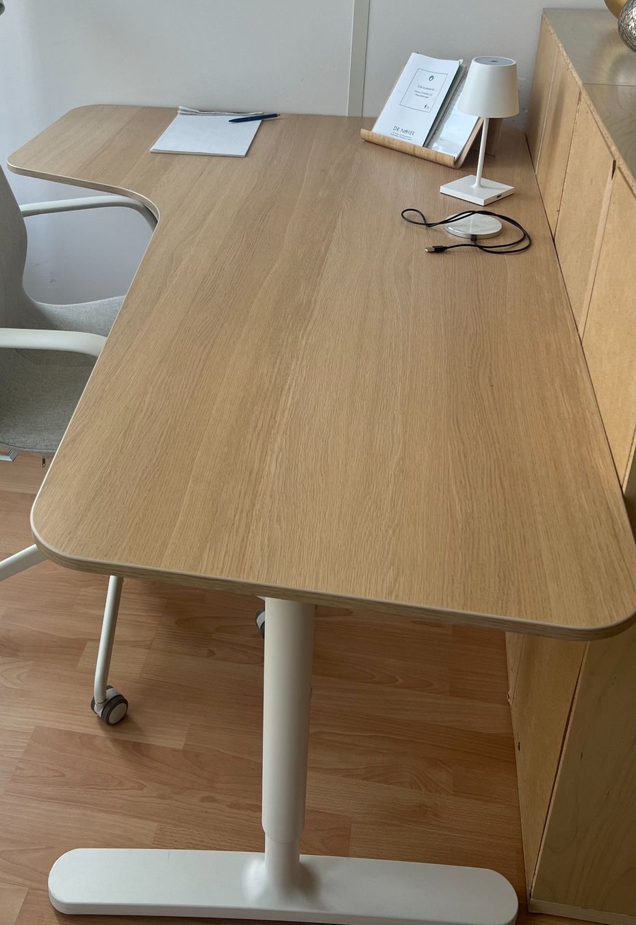 Ikea Scrivanie: Tisch – Usato da Frauenfeld venduto da shengongfrauenfeld