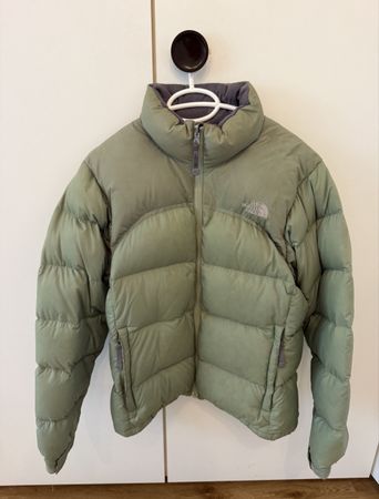 Daunenjacke The North Face gruen neuwertiger Zustand