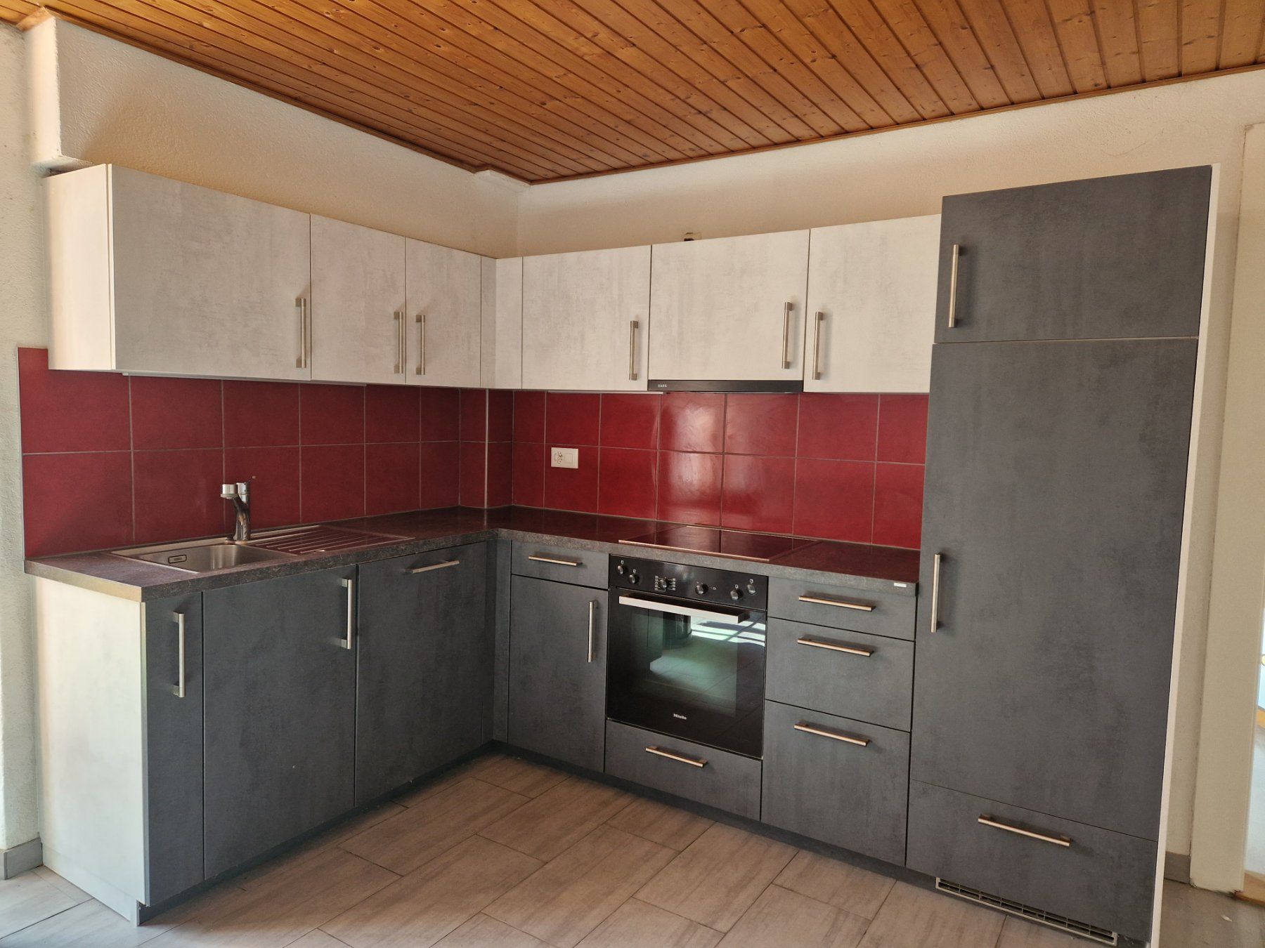 Komplettküchen: Cuisine occasion – Gebraucht aus Poliez-le-Grand von mbm_blh7