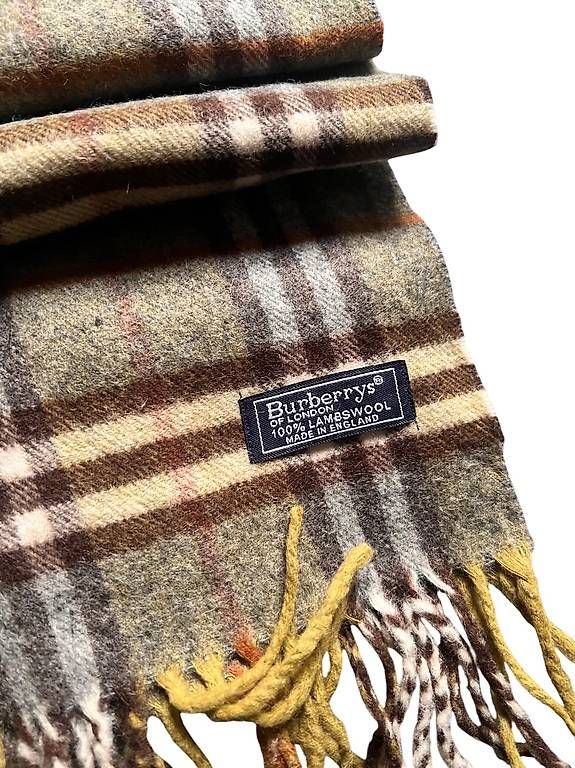 Burberry Foulard & Sciarpe: Burberrys Schal Lammwolle – Nuovo (secondo la descrizione) da Erstfeld venduto da RewearKollektiv 1
