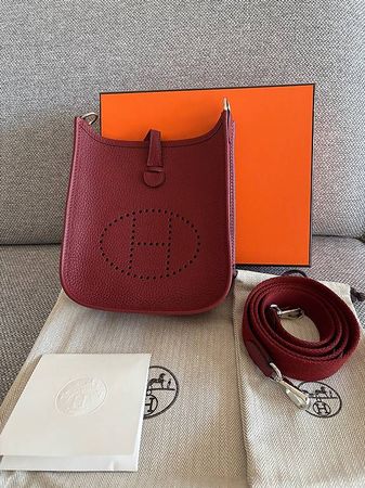 Hermes Eveylne TPM 16 Rouge H PHW