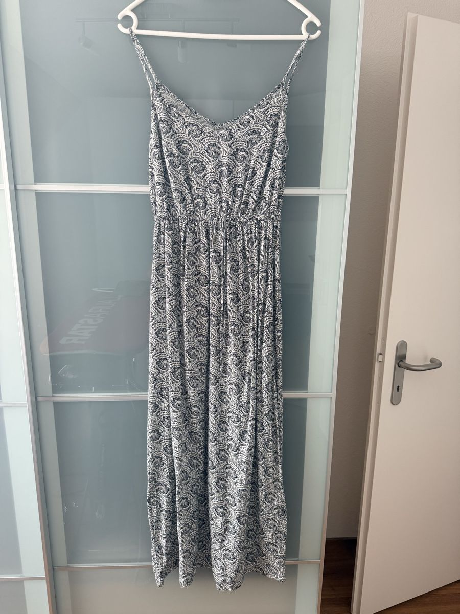 Robes: Maxikleid mit Muster, Grösse XS/S – Neuf (Voir description) à Einsiedeln par important__