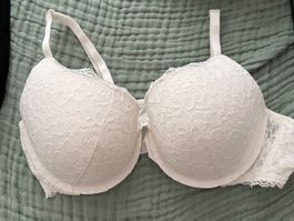 Hunkemöller Spitzen-BH Weiss Gr. 85C / 38C
