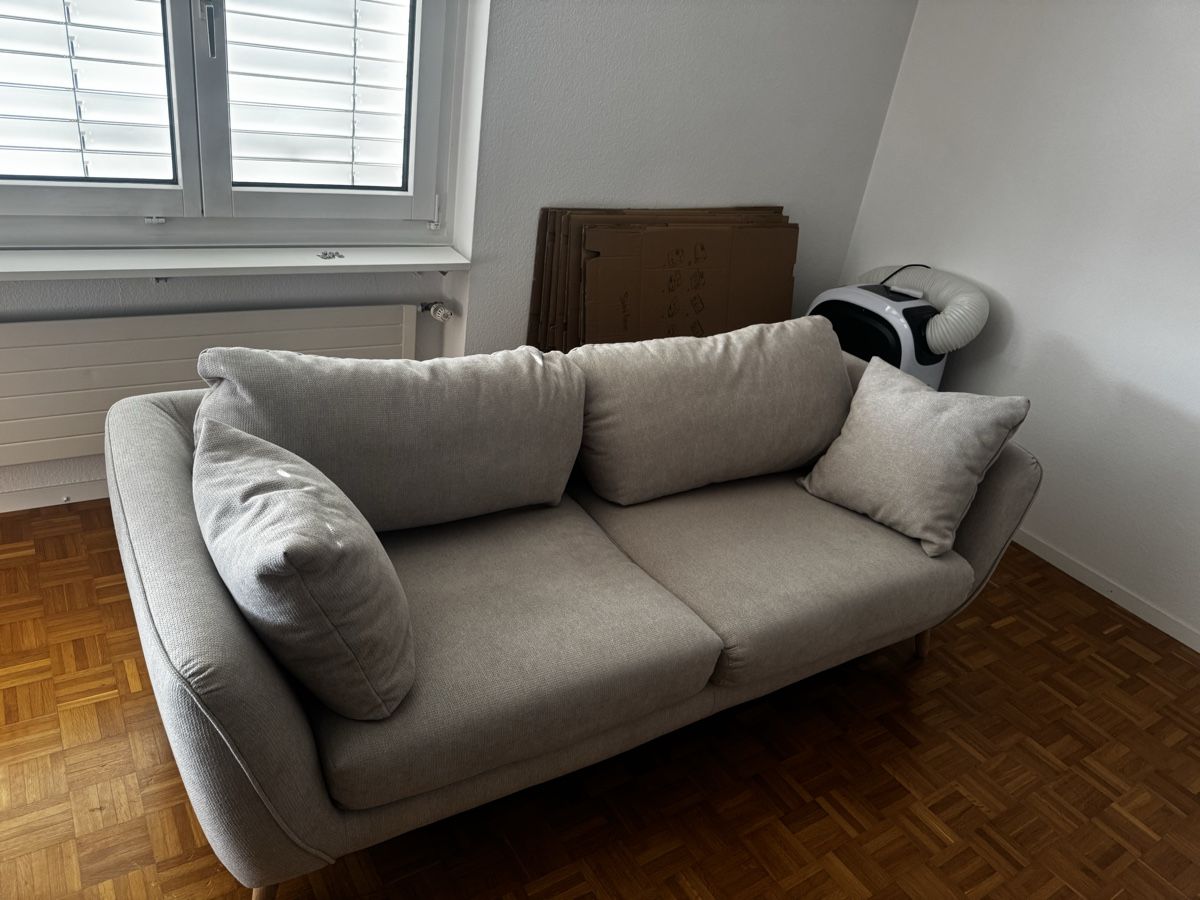 Divani: Sofa – Usato da Rietheim venduto da Dino270997