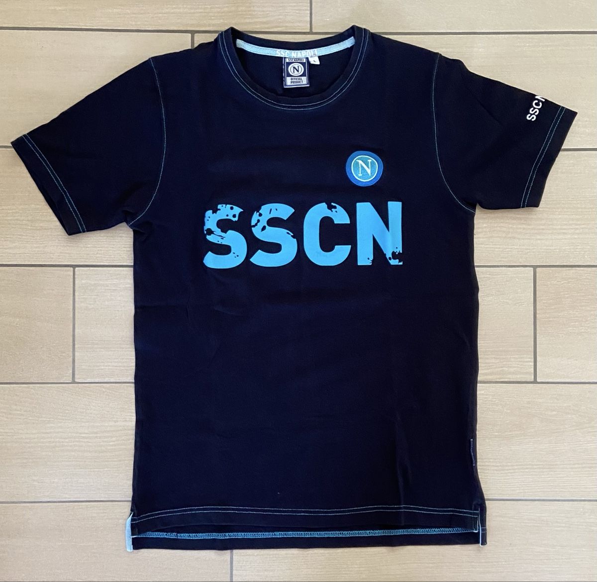 T-shirt: T-shirt SSC Napoli, L – Nuovo (secondo la descrizione) da Moutier venduto da chicboutique