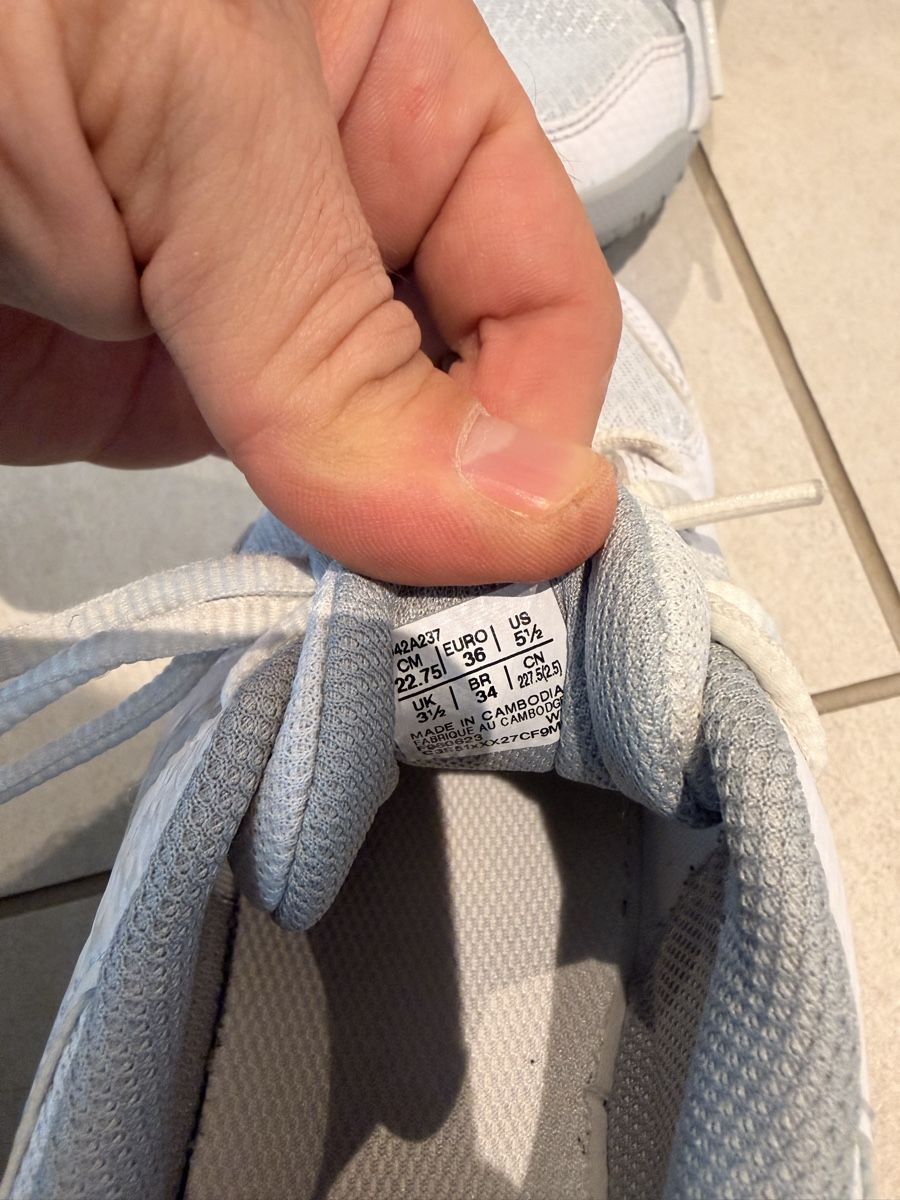 Herrenschuhe: Chaussures de tennis Asics – Gebraucht aus Bellevue von dol_dfm2 4