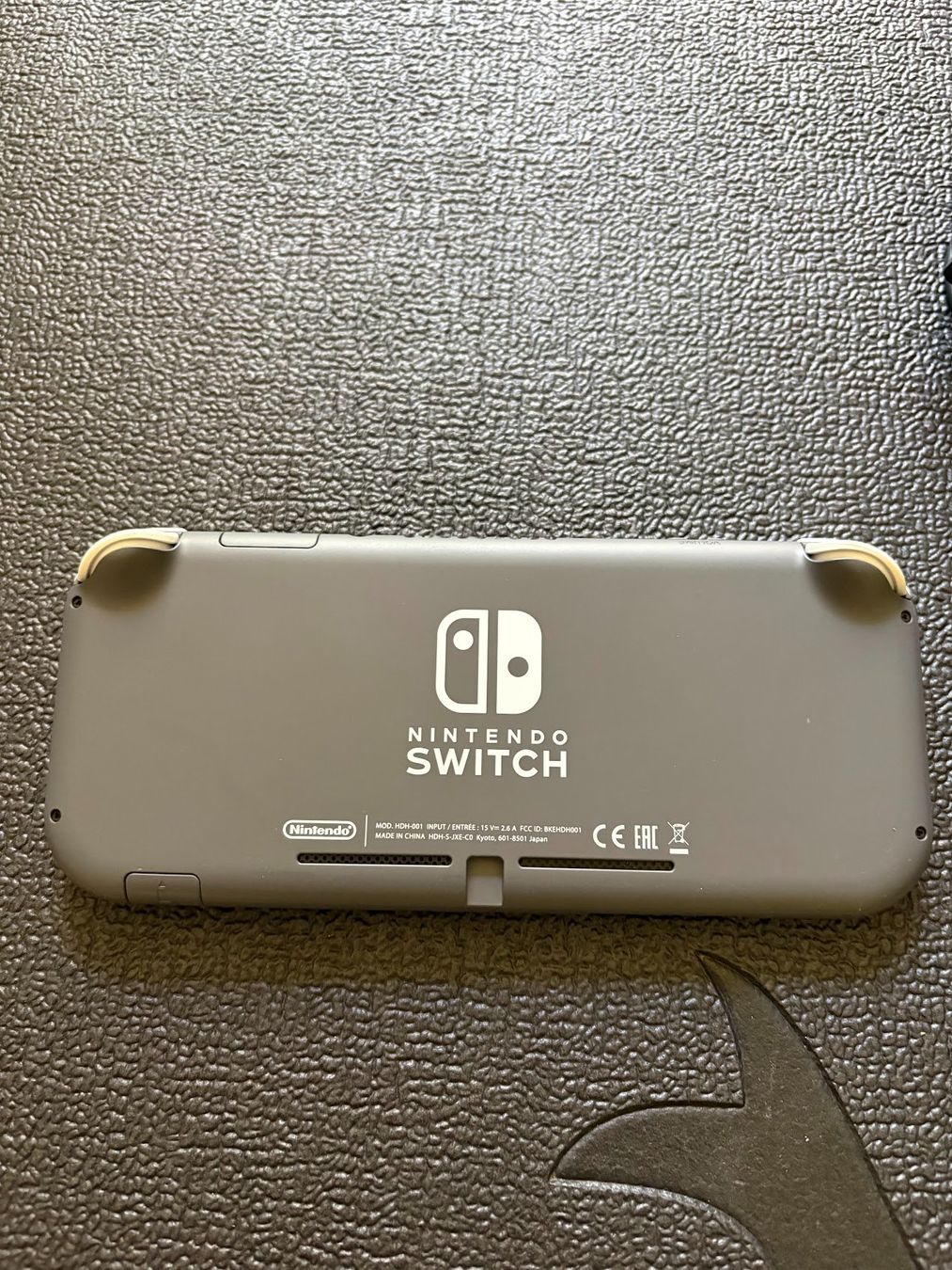Nintendo Console: Nintendo Switch Lite Grau + Netzteil, Tasche & Touchpen – Usato da Basel venduto da ewa_wh8j 1