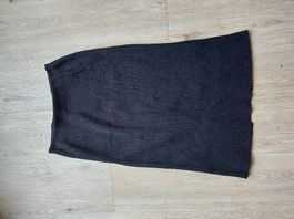 Cos Rock schwarz S 36 M 38 Strickrock