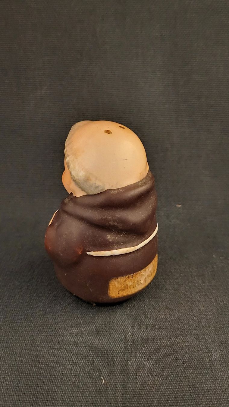 Hummel Figuren: FRIAR TUCK Salz-Streuer  "Goebel" – Gebraucht aus Basel von spinne02 3