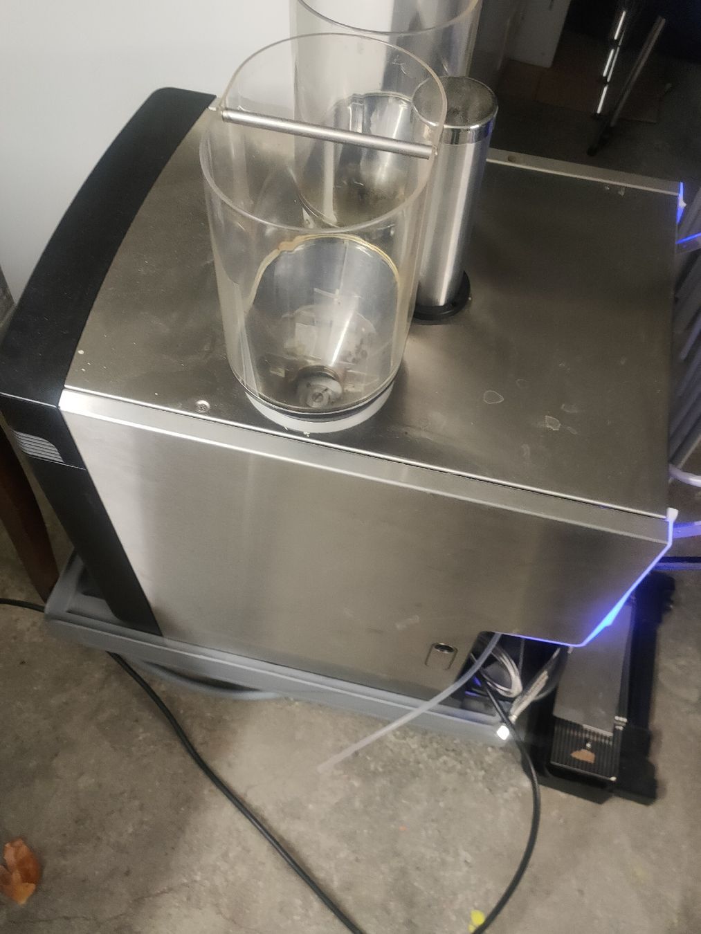 WMF Macchine per caffè & Macchine per espresso: WMF Gastronomie Kaffe Machine – Usato da Bern venduto da Berna22 5