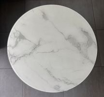 🤍Westwing Marmoroptik Glassplatte Couchtisch Rund Silber