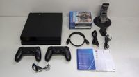 Sony PlayStation 4, 2 Controller, 5 Games
