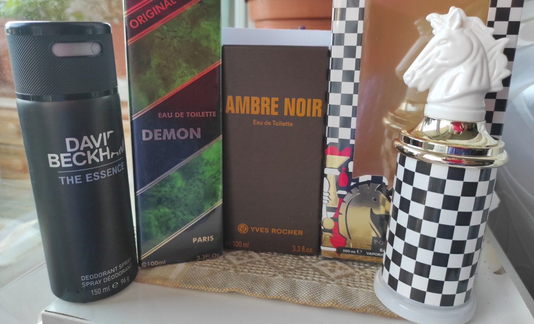 Profumi & Eau de Toilette: parfum pour homme en lot – Nuovo e nell'imballaggio originale da Renens VD venduto da cla_7zv5
