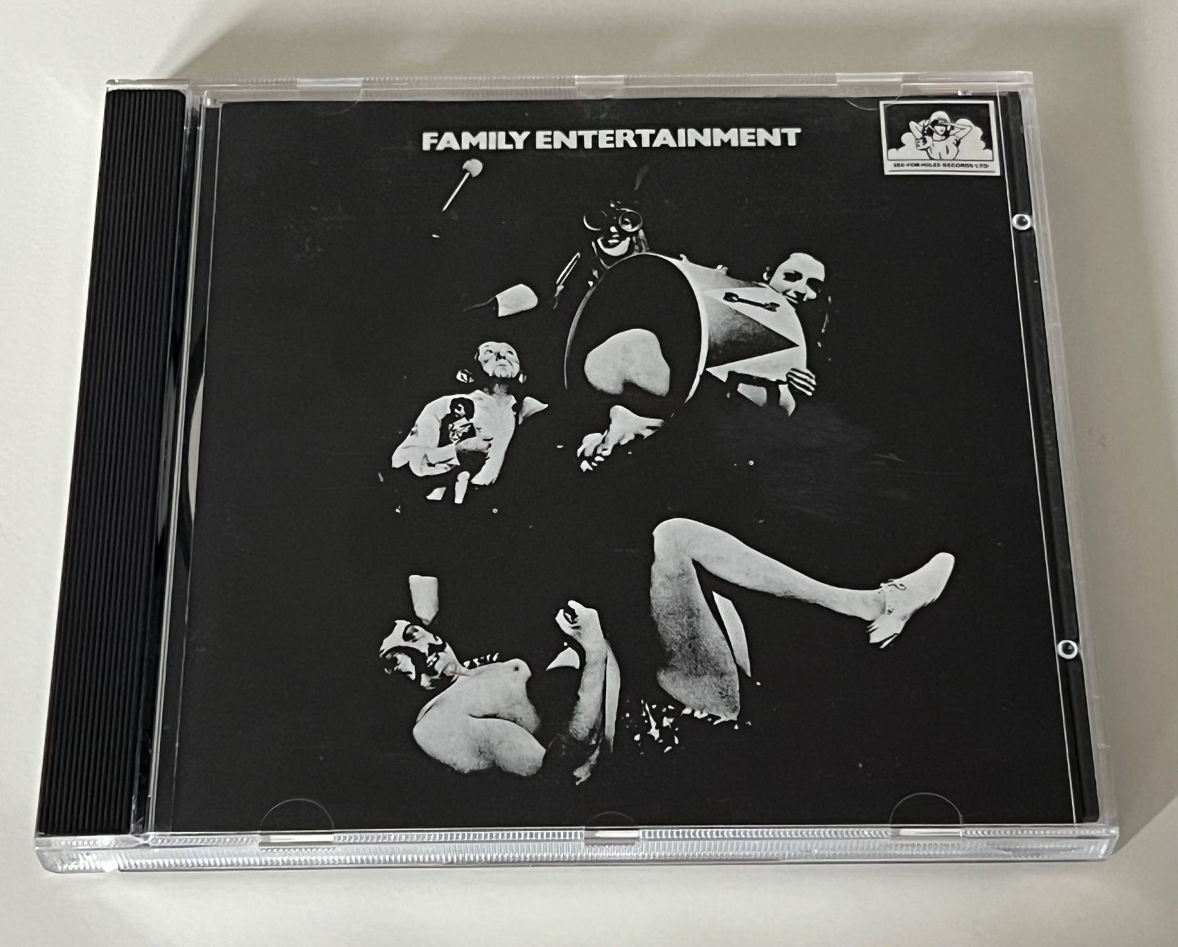CDs: Family Entertainment - CD - Album – Neu (gemäss Beschreibung) aus Altstätten SG von sheamus