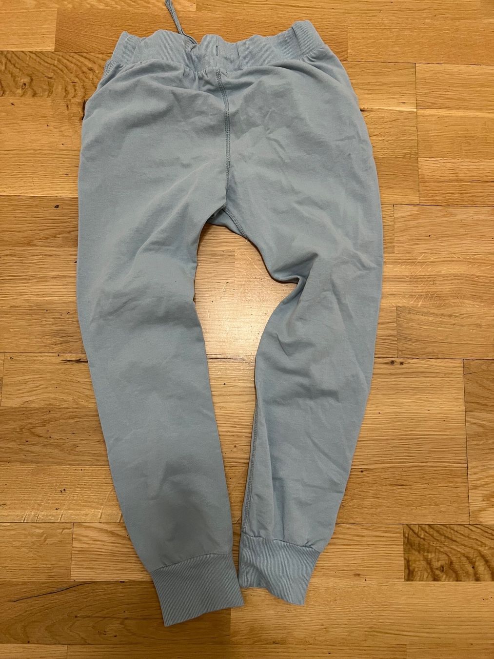 Kleiderpakete & -sets: Sport Training Set Top Jacke Jogging Hose Gr 10J – Gebraucht aus Ebmatingen von dartim 6