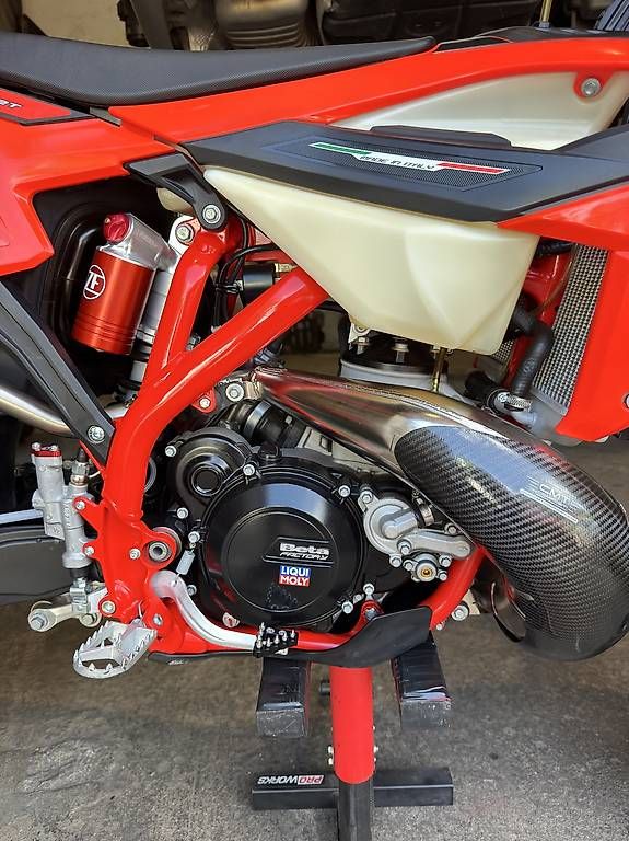 Beta Enduro: Beta RR 300 2t – D'occasion à Malvaglia par onc_d7ps 1