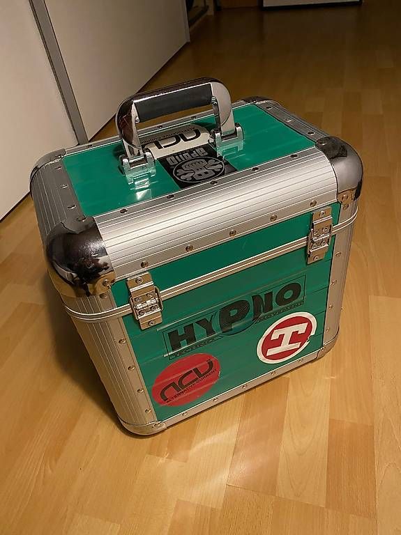 Valigie: Case DJ – Usato da Gordola venduto da Tapelucco 1