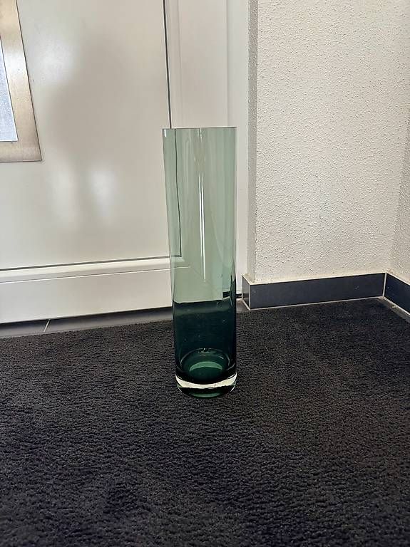 Vase & Récipients: Glasvase (n) – D'occasion à Hägglingen par sus_7bc6 3