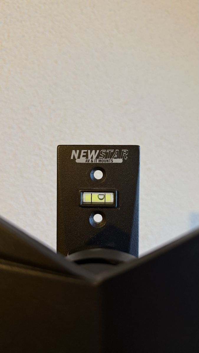 Support d'écran: Monitor wall stand – D'occasion à Courroux par jus_rs5n 3