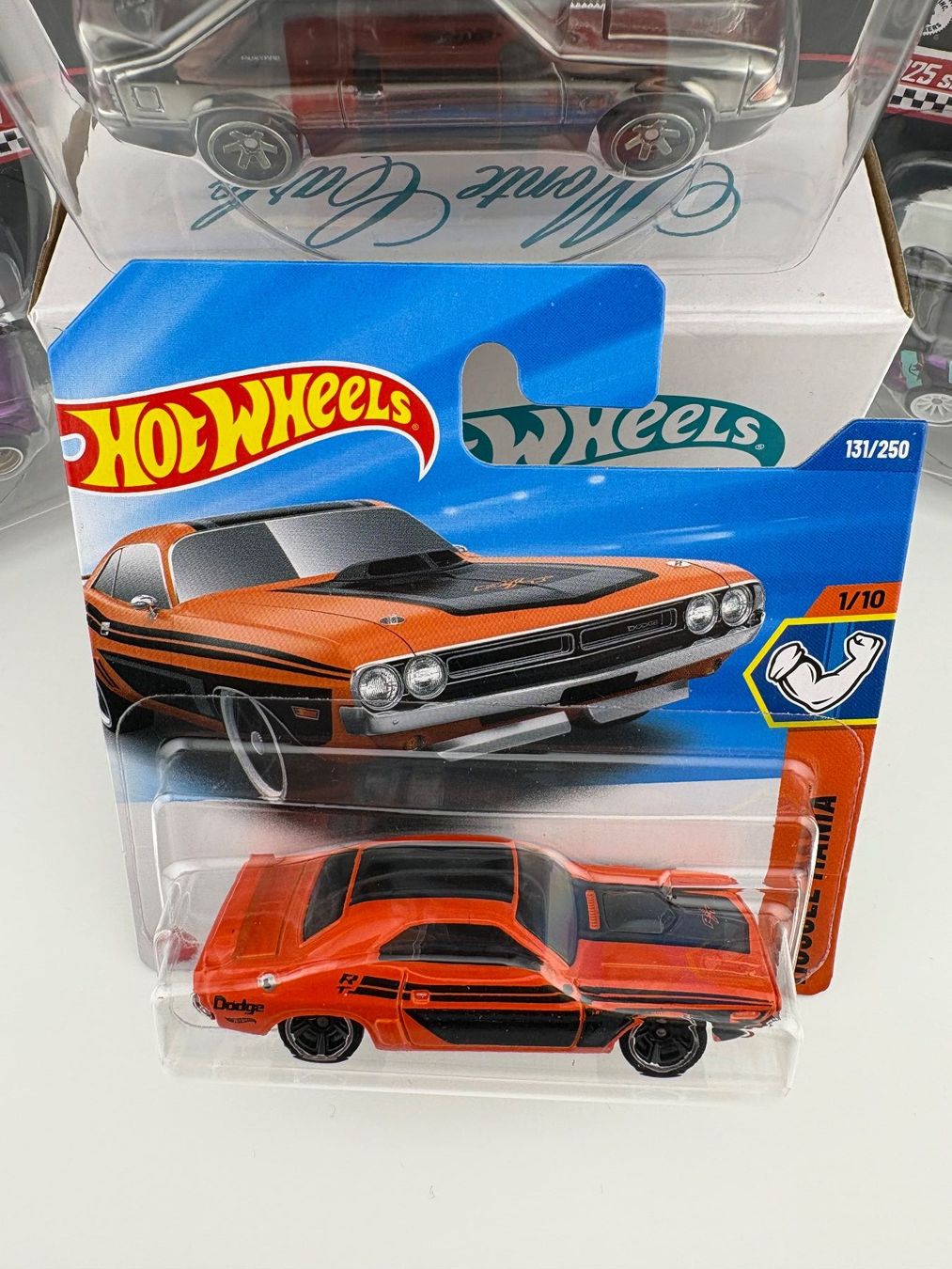 Hot Wheels Modellini d'auto: Hot Wheels 71 Dodge Challenger - 2025 - 131/250 – Nuovo e nell'imballaggio originale da Flawil venduto da HeisseReifen 1