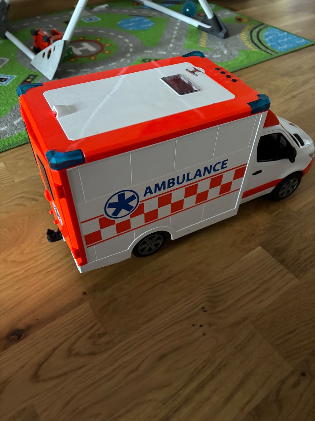 Veicoli per bambini: Ambulance Kinderauto – Nuovo (secondo la descrizione) da Zürich venduto da manuunited 4