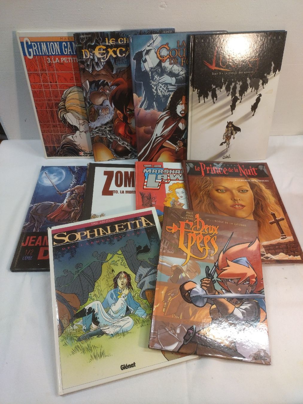 Fumetti: Lot BD Fantasy Aventures Sci-fi – Usato da Farvagny-le-Grand venduto da LaCaverne