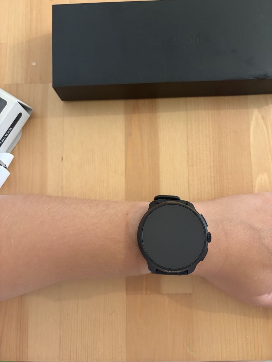 Suunto Smartwatch: Suunto Race 2 ALL BLACK – Nuovo (secondo la descrizione) da Bouveret venduto da luc_d2lg 6