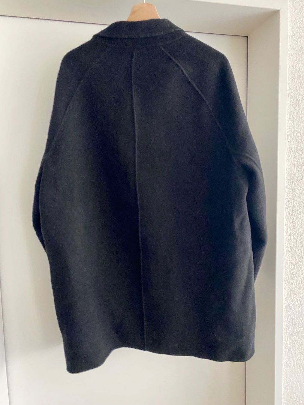 Cappotti: Damen Wolle Coat Schwarz – Usato da Zürich venduto da ron_t88f 1