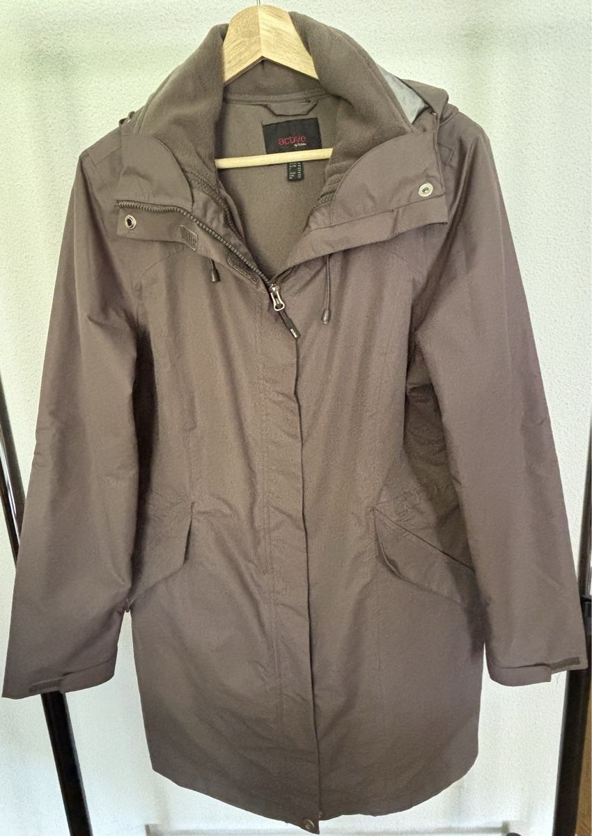 Tchibo Mäntel: Damen Mantel beige / braun Gr 40 – Gebraucht aus Niederrohrdorf von Wimabu531
