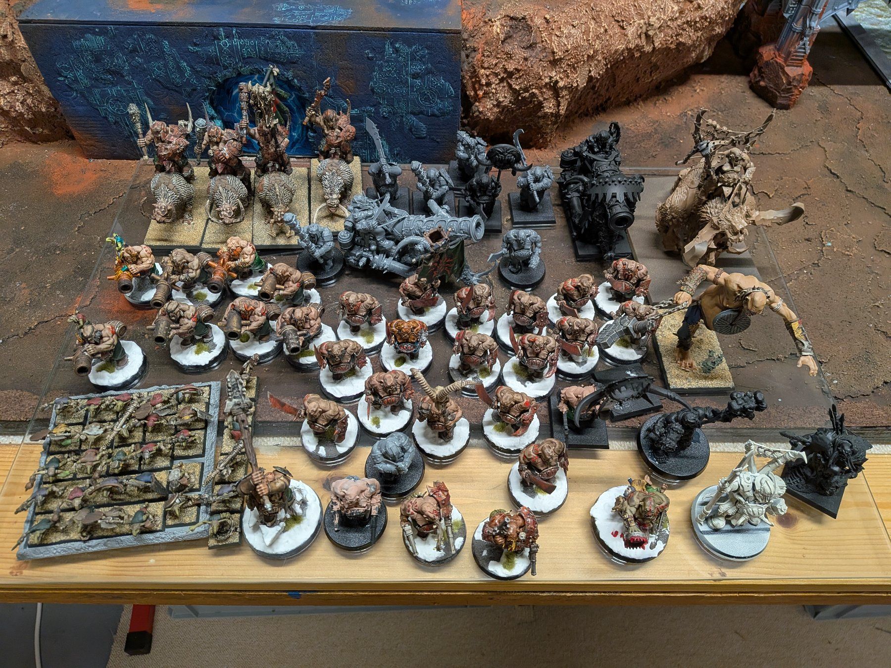 Kit di modellismo & Modellini statici: Warhammer - Komplette Oger Armee – Usato da Ostermundigen venduto da Smaik91