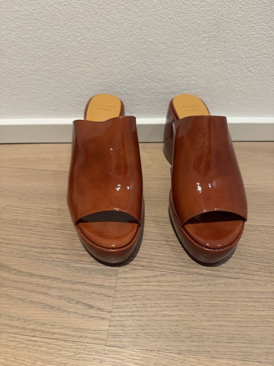 Sezane Damenschuhe: Sezane Sandals – Neu (gemäss Beschreibung) aus Küsnacht ZH von Zafsa