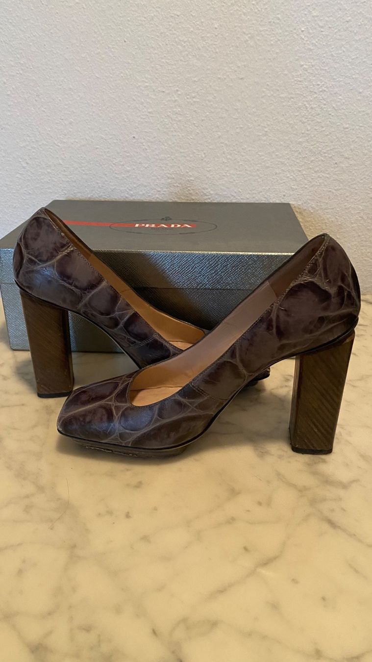 Escada Damenschuhe: ESCADA Pumps – Gebraucht aus Wohlen AG von Dorigos