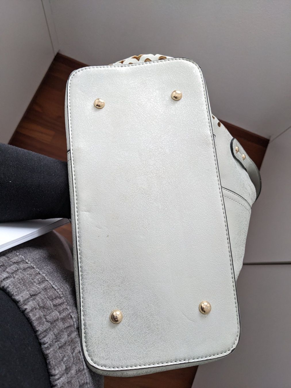 Borse da donna: Tasche – Usato da Einsiedeln venduto da mar_6bqc 3