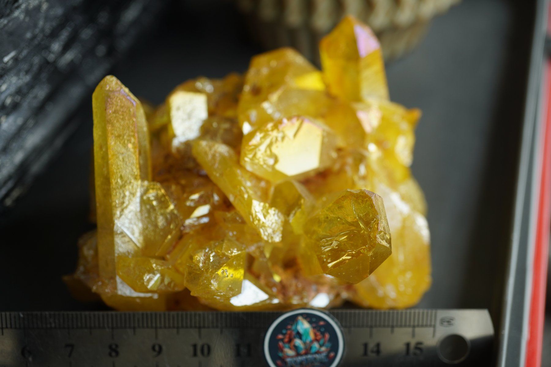 Minerali & Pietre curative: Bergkristall mit Hammerschlag Bedampft   Aqua Gold – Nuovo e nell'imballaggio originale da Eschenbach SG venduto da topstone 9