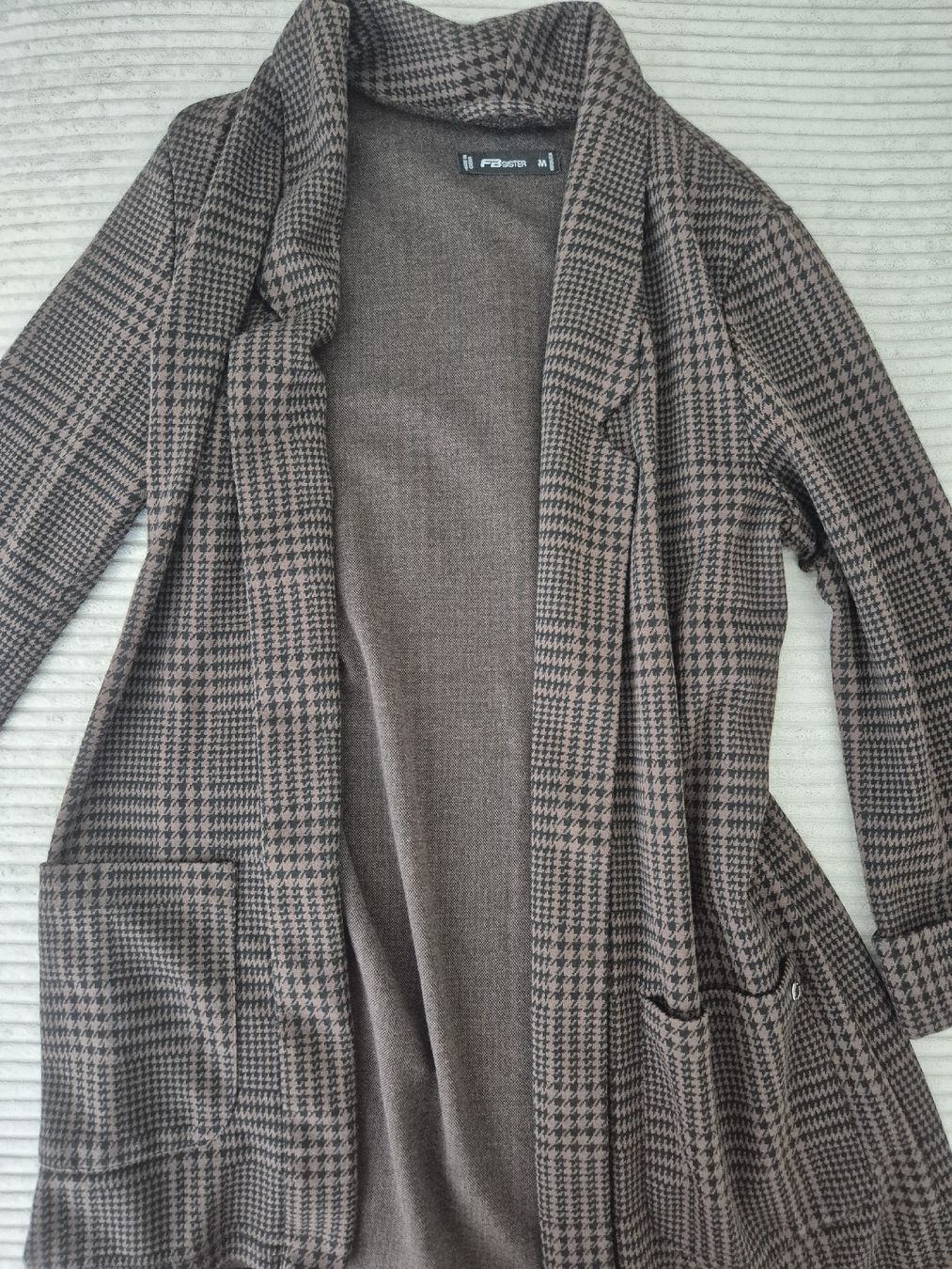 Lotti di vestiti: Blazer Kleiderpaket 6 Stück neuwertig – Usato da Schaffhausen venduto da Nachtschwaermerin 4