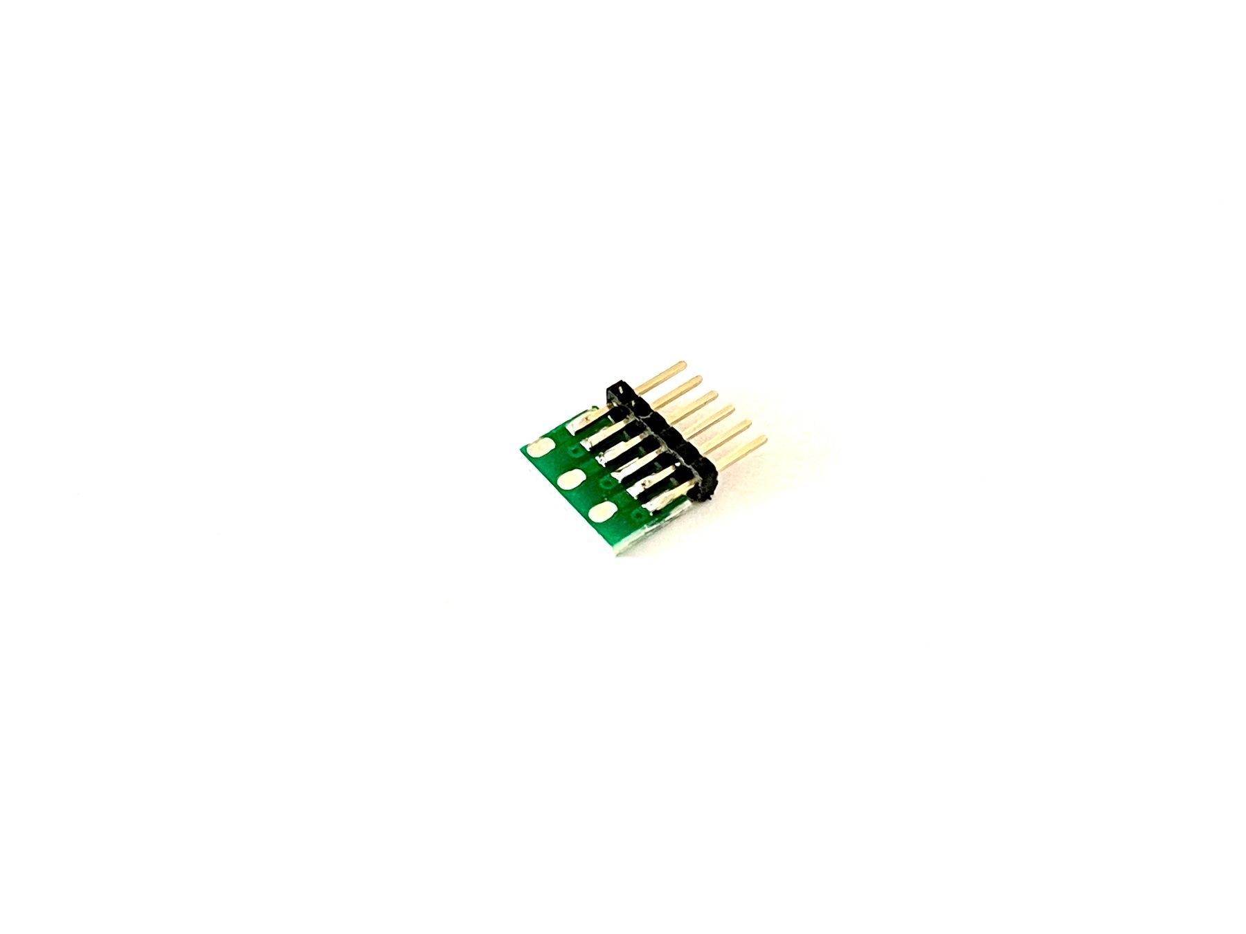 Modellini di ferrovie: NEM 651-Stecker für Decoderumbau – Nuovo e nell'imballaggio originale da Brügg BE venduto da telegraphrail