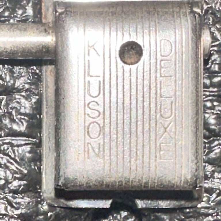 Strumenti musicali: Fender Kluson De Luxe 1964 Gaucher – Usato da Carouge GE venduto da Domblo 7