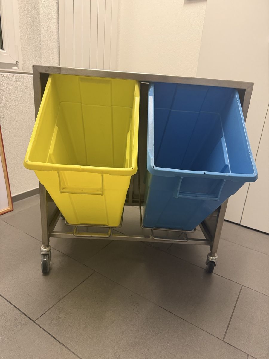 Cestini per rifiuti: MAKK Edelstahl Recyclingstation / Abfallsystem mit 2 Behälte – Usato da Bülach venduto da FrauLore 2