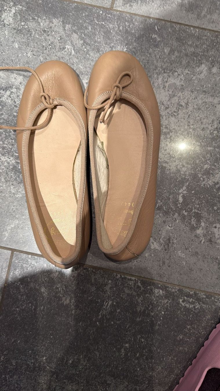 Damenschuhe: Ballerinas von Day – Gebraucht aus Männedorf von Schnaeppchen05