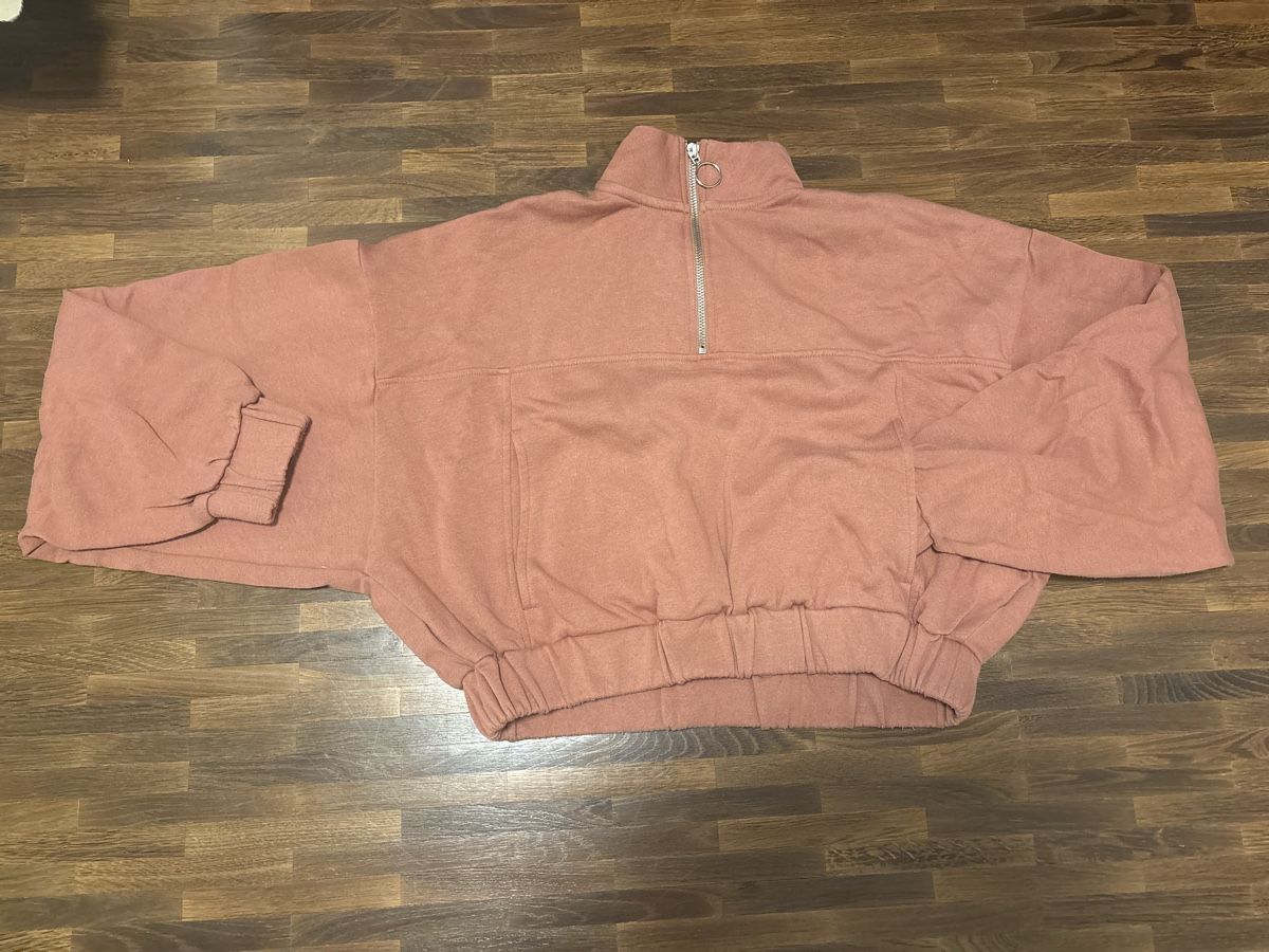 Pullover & Sweatshirts: Damen Pullover rosa Grösse S – Gebraucht aus Hinwil von liviipivii