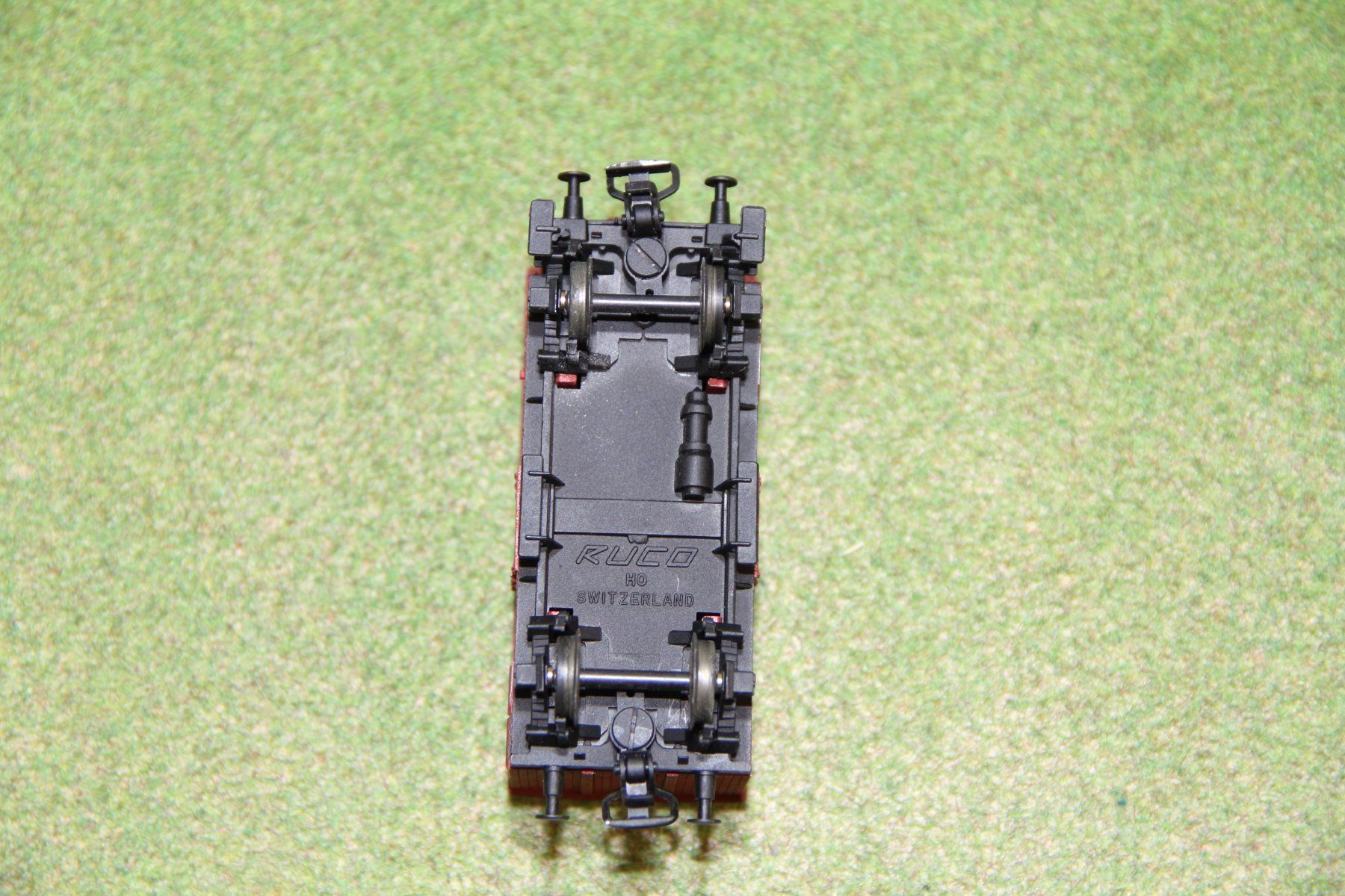 Modellini di ferrovie: Ruco 2011 gedeckter Güterwagen, H0 – Usato da Belp venduto da Tomsek 3
