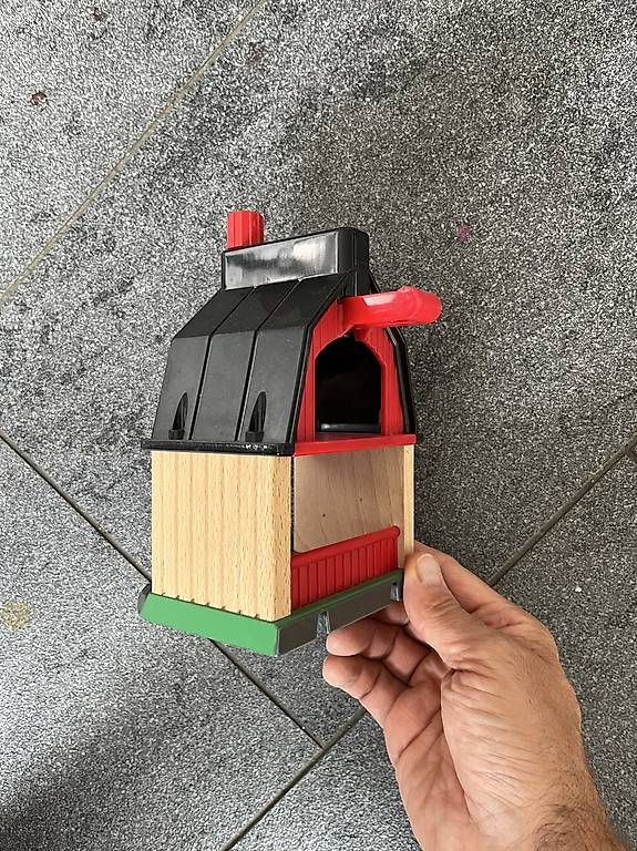 Jouets: BRIO Scheune mit Kran – D'occasion à Liebefeld par Sxe 2