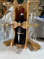 Weinregal aus Holz, Handarbeit, originell und dekorativ